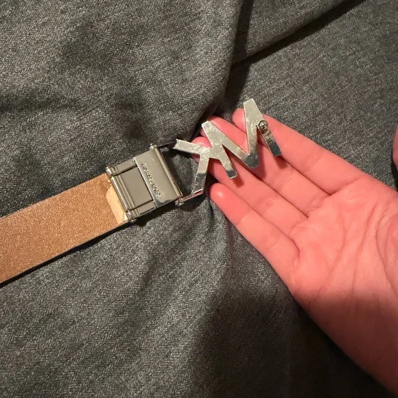 Michael Kors black alligator print belt - Picture 4 of 4